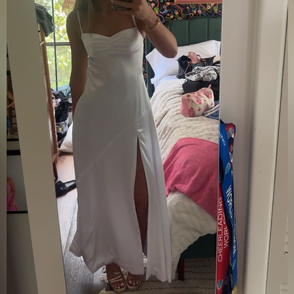 Elegant White Spaghetti Strap Dress